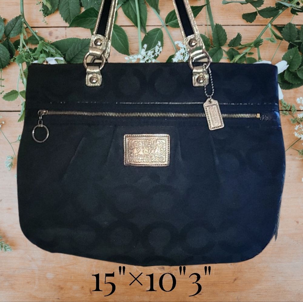 Coach black sig poppy